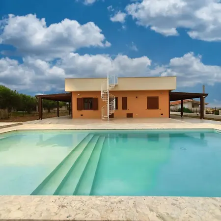 Вилла Con Piscina *