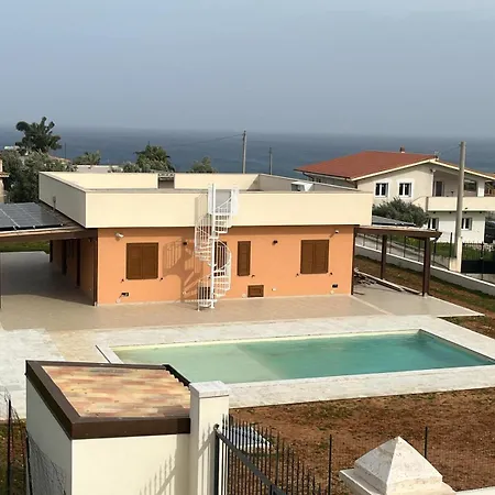 Villa Con Piscina